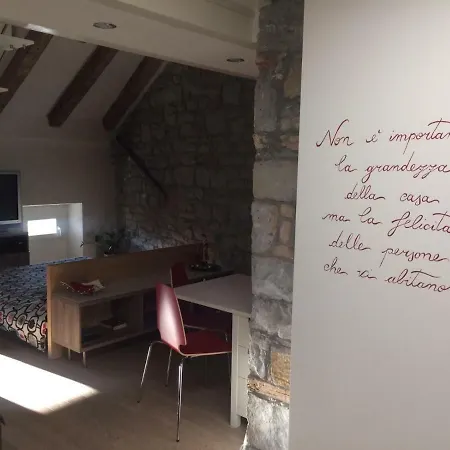 Alessia Deluxe Triest