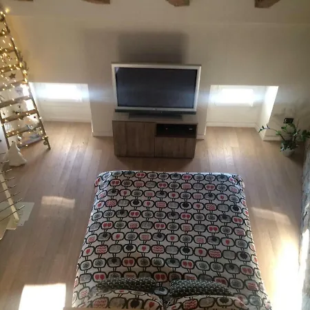 Alessia Deluxe * Triest